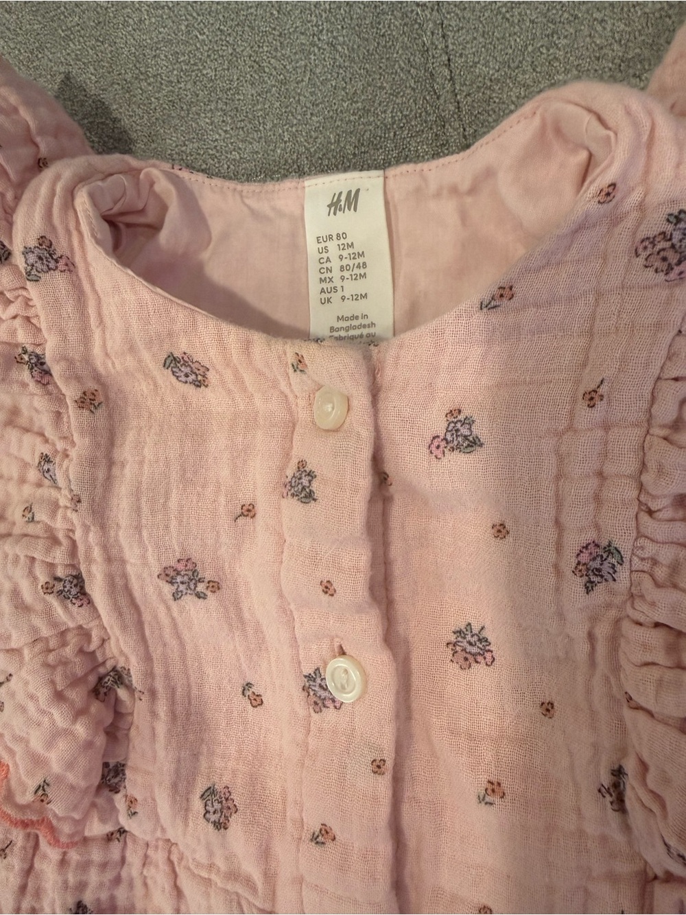 H&M Pink Floral Ruffle Baby Romper - Picture 2 of 4